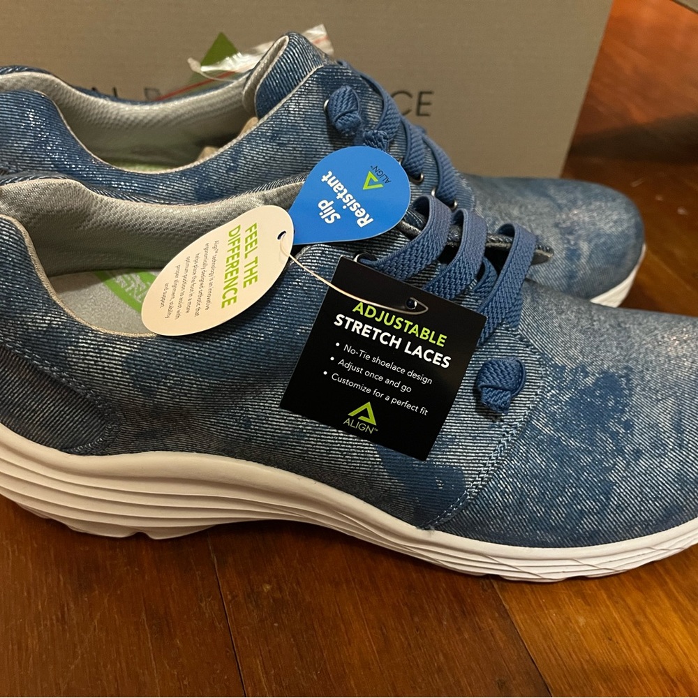 Nurse Mates Align Velocity Women’s Size 9